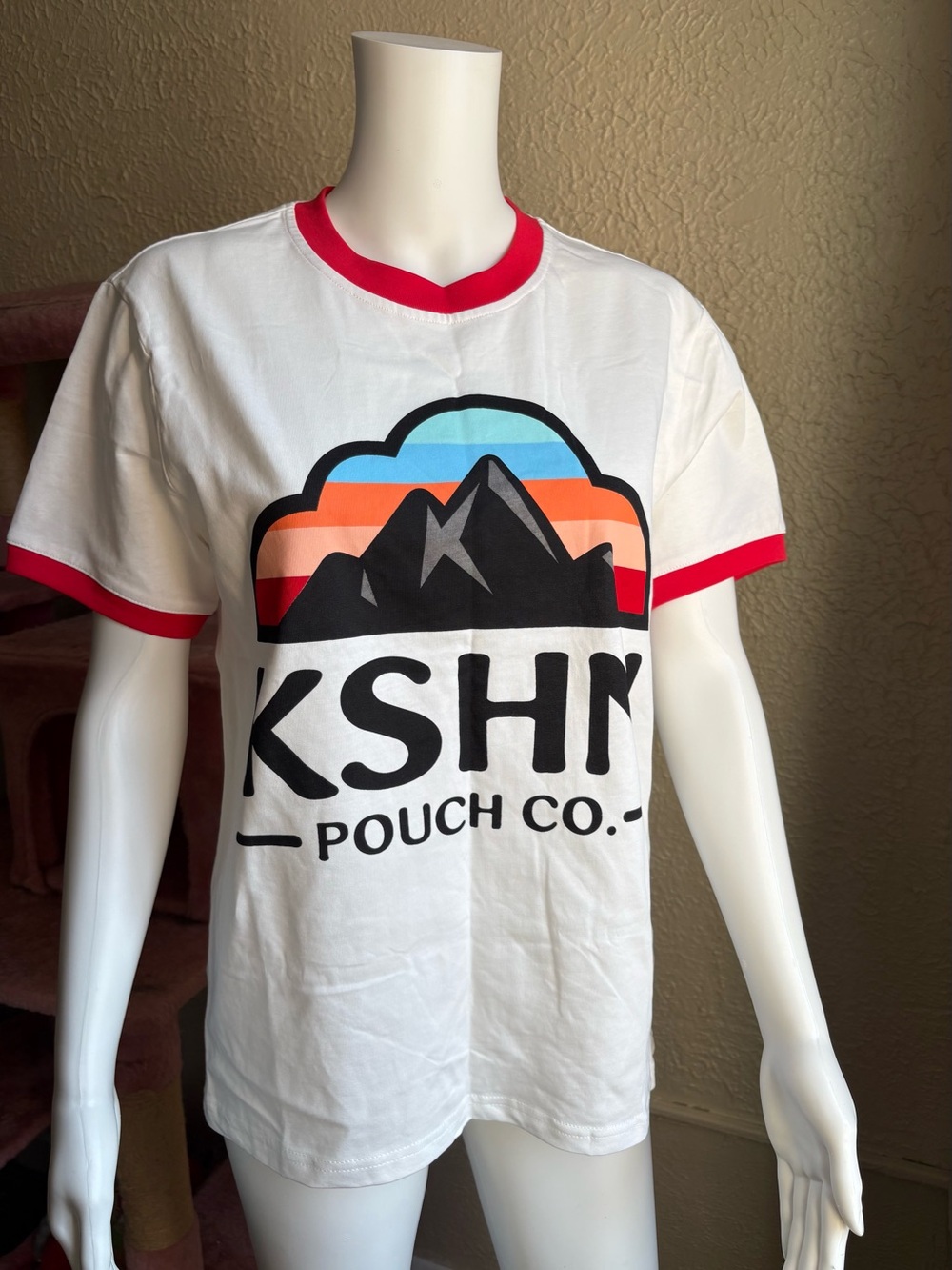 KSHN Pouch Co. Tee Size Small